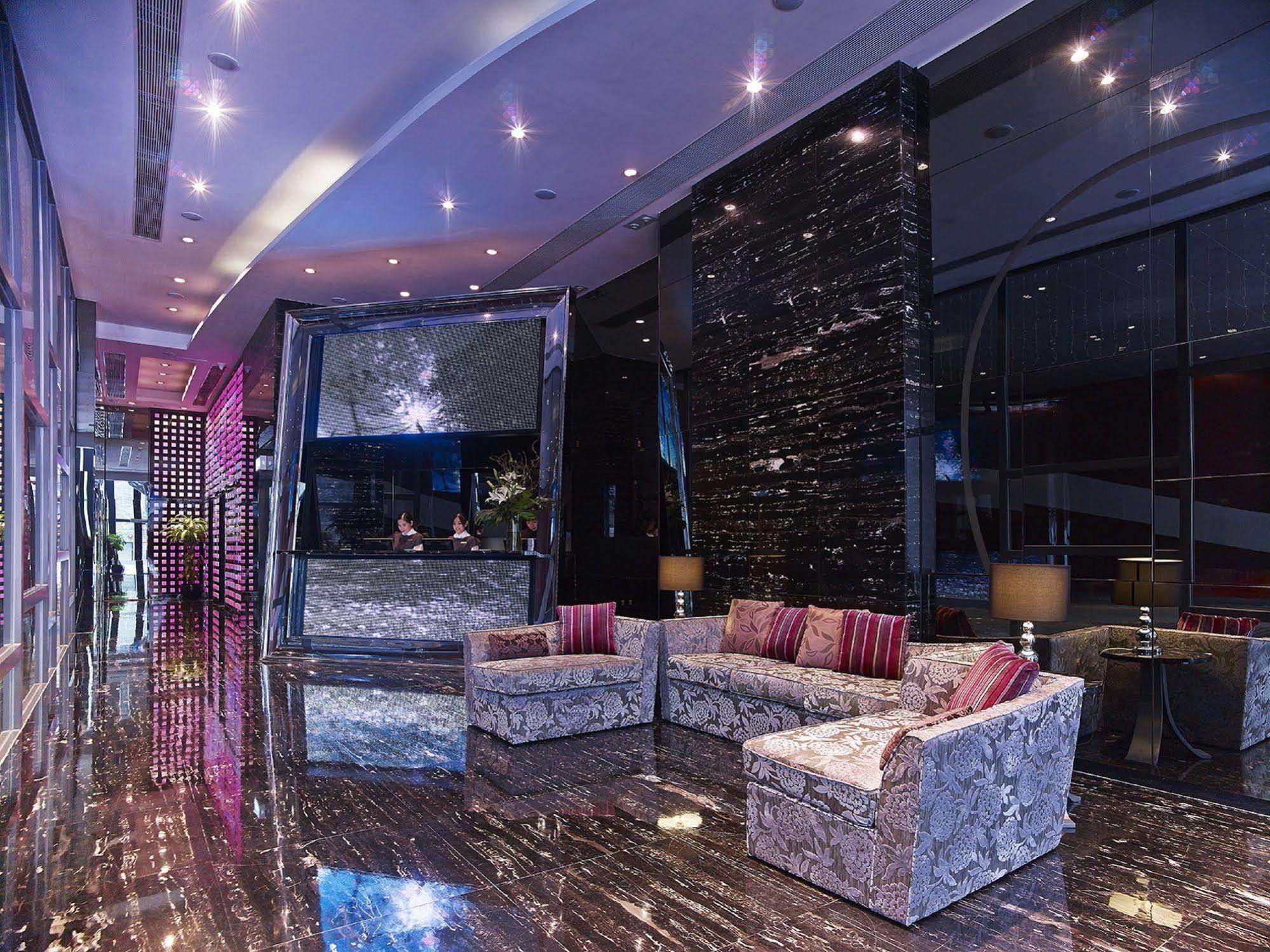 Dorsett Kwun Tong, Hong Kong Hotel Exterior photo